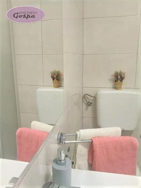 Apartment Gospa Pula 0*,  Croatia