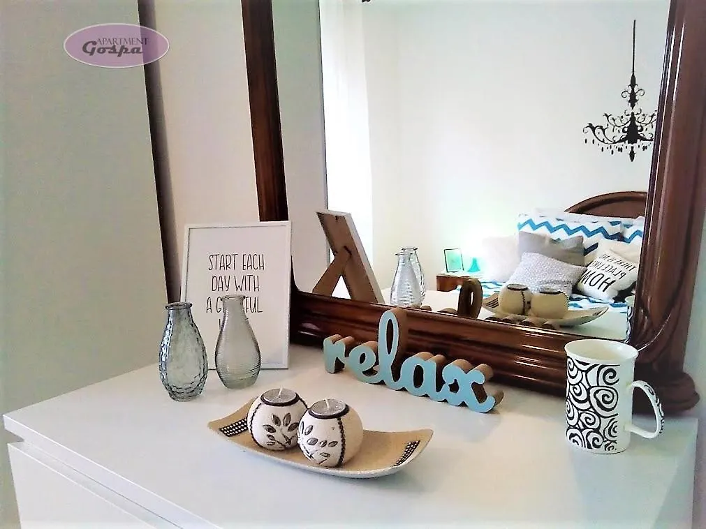 Apartment Gospa Pula 0*,